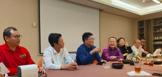 【分会动态】凝心聚力献计出策，共谋行业新年发展——上海湘商食品协会心团队蛇年扩大会议召开